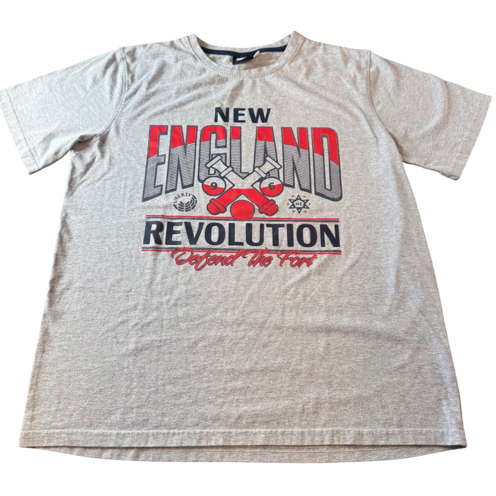 New‎ England Revolution MLS Soccer T-Shirt Mens L Gray Short Sleeve Casual Tee